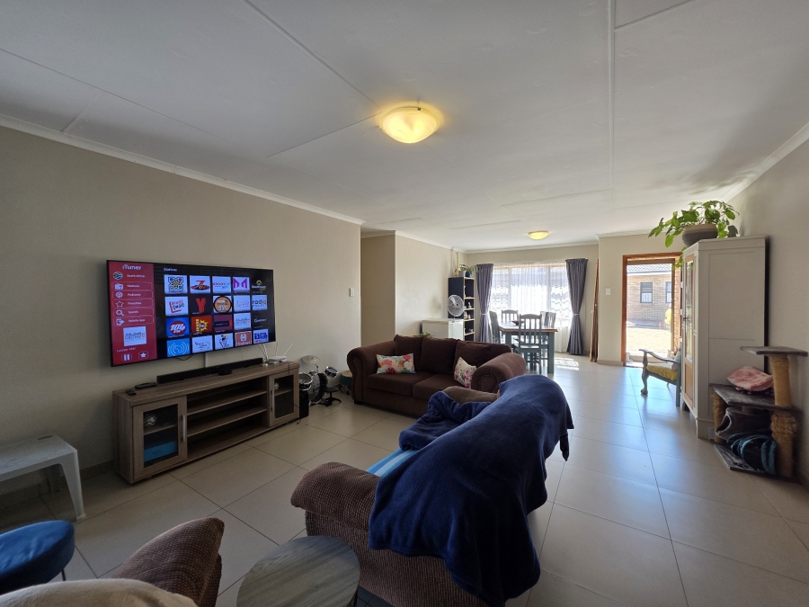 3 Bedroom Property for Sale in Jeffreys Bay Central Eastern Cape
